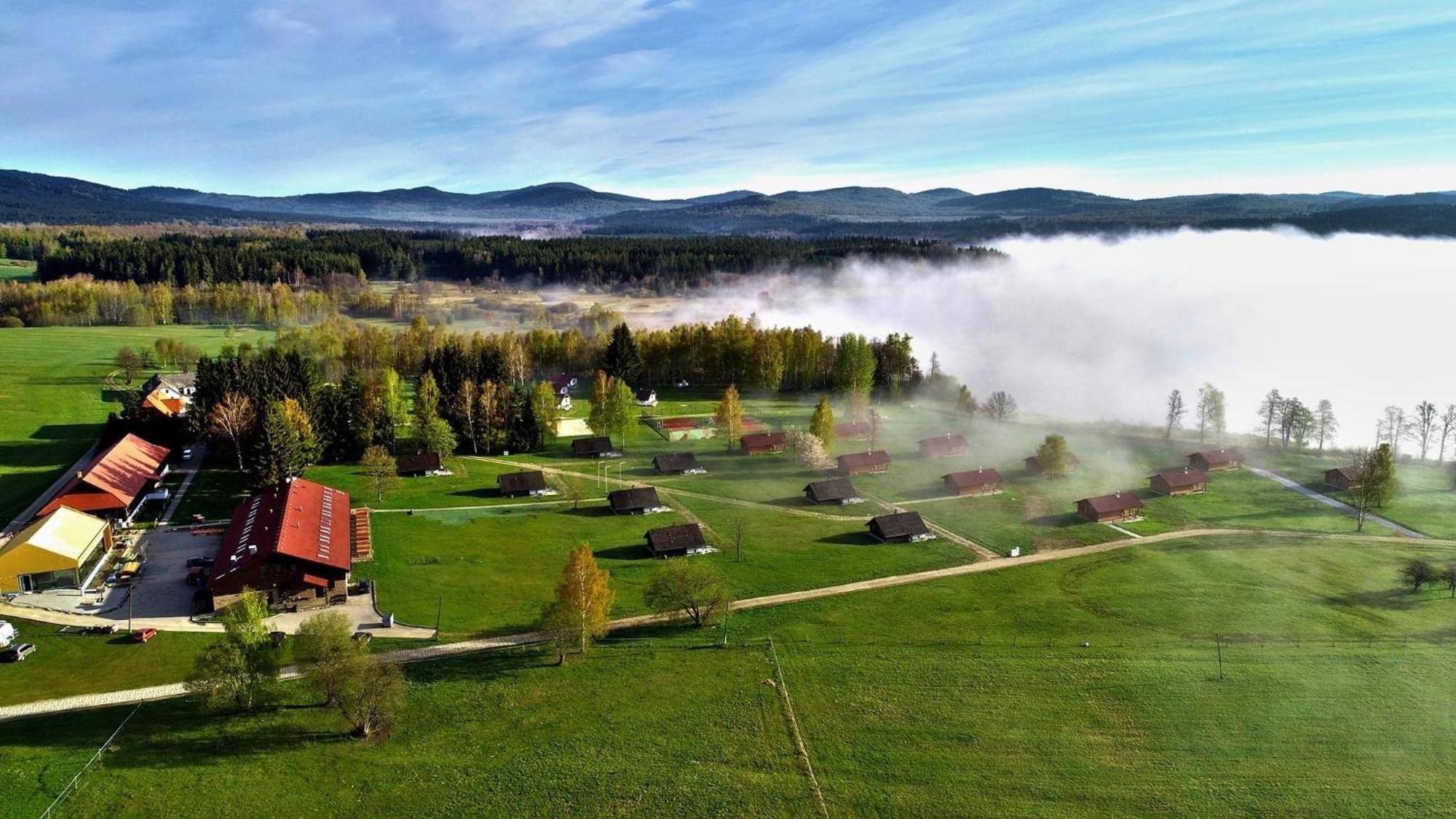 Resort Olsina Horní Planá Exteriör bild